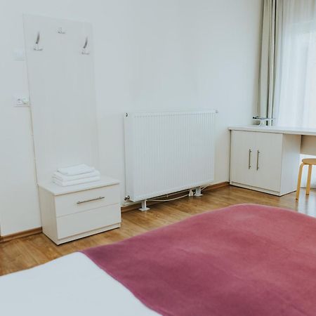 Camelia'S Cozy Place Baia Mare Exterior foto